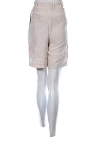 Pantaloni scurți de femei H&M, Mărime S, Culoare Bej, Preț 51,45 Lei