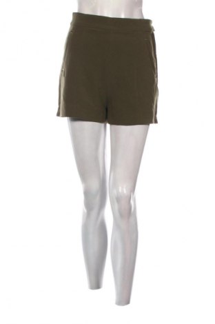 Pantaloni scurți de femei H&M, Mărime S, Culoare Verde, Preț 51,45 Lei