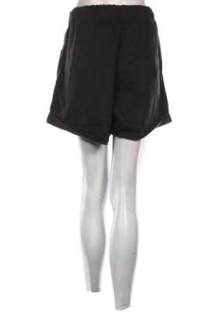 Dámské kraťasy  H&M, Velikost L, Barva Černá, Cena  292,00 Kč