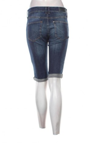 Γυναικείο κοντό παντελόνι H&M, Μέγεθος M, Χρώμα Μπλέ, Τιμή 9,72 €