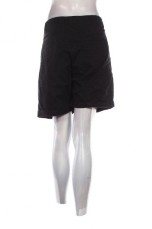 Dámské kraťasy  H&M, Velikost 3XL, Barva Černá, Cena  242,00 Kč