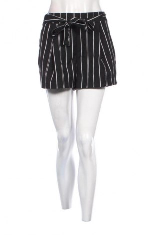 Dámské kraťasy  H&M Divided, Velikost M, Barva Vícebarevné, Cena  247,00 Kč