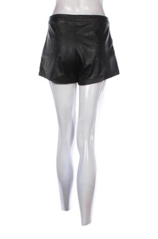 Dámske kraťasy  H&M Divided, Veľkosť M, Farba Čierna, Cena  15,86 €