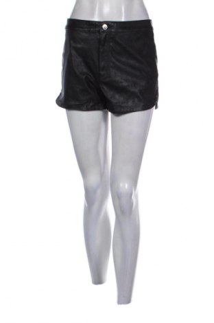 Női rövidnadrág H&M Divided, Méret M, Szín Fekete, Ár 3 179 Ft