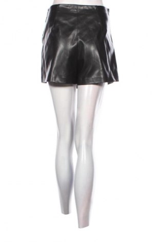 Damen Shorts Mango, Größe S, Farbe Schwarz, Preis 10,30 €