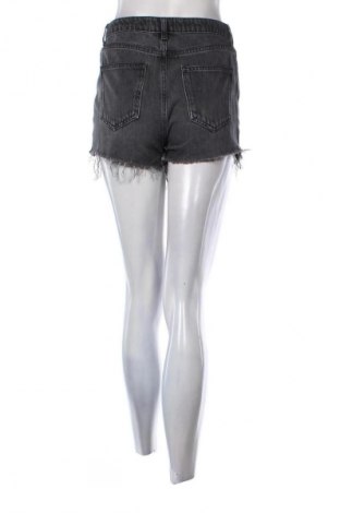 Damen Shorts New Look, Größe S, Farbe Mehrfarbig, Preis 9,72 €