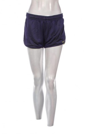 Női rövidnadrág Nike, Méret S, Szín Sokszínű, Ár 9 529 Ft