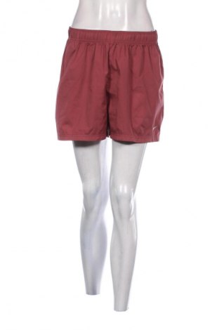 Дамски къс панталон Nike, Размер L, Цвят Червен, Цена 35,90 лв.