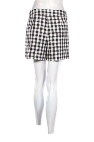 Γυναικείο κοντό παντελόνι Primark, Μέγεθος M, Χρώμα Πολύχρωμο, Τιμή 7,99 €