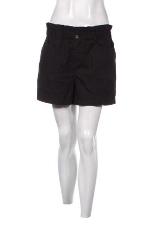 Pantaloni scurți de femei Reserved, Mărime S, Culoare Negru, Preț 41,99 Lei