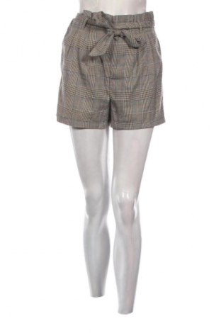 Damen Shorts Stradivarius, Größe S, Farbe Mehrfarbig, Preis € 9,72