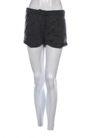 Дамски къс панталон Street One, Размер S, Цвят Сив, Цена 34,00 лв.