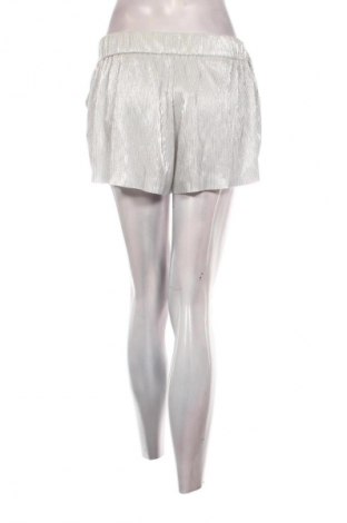 Pantaloni scurți de femei Tally Weijl, Mărime M, Culoare Argintiu, Preț 33,99 Lei