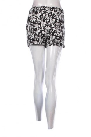 Дамски къс панталон Unbranded, Размер M, Цвят Многоцветен, Цена 15,99 лв.