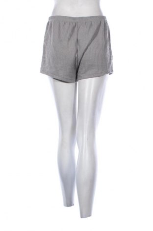 Pantaloni scurți de femei Unbranded, Mărime M, Culoare Gri, Preț 50,00 Lei