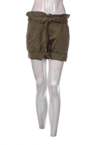 Damen Shorts VILA, Größe S, Farbe Grün, Preis 11,99 €