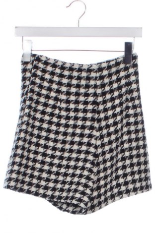 Pantaloni scurți de femei Zara, Mărime XS, Culoare Multicolor, Preț 143,00 Lei