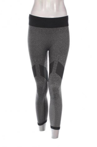 Női leggings Adidas, Méret M, Szín Szürke, Ár 6 800 Ft