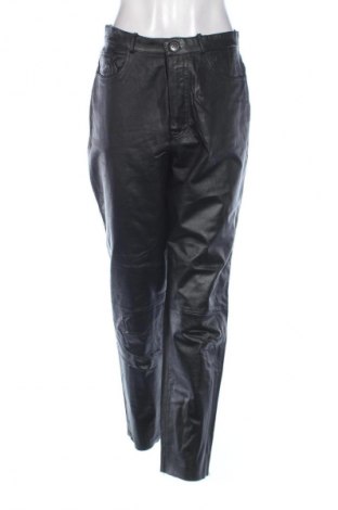 Дамски кожен панталон Unbranded, Размер M, Цвят Черен, Цена 107,16 лв.