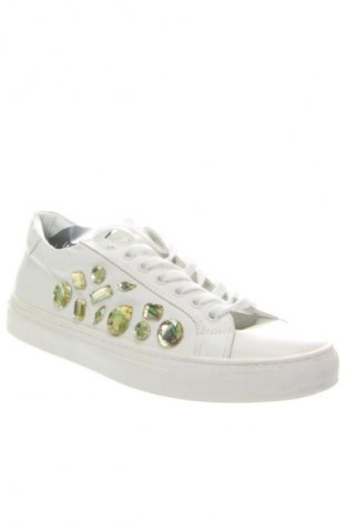 Дамски обувки Alesya, Размер 39, Цвят Бял, Цена 203,00 лв.