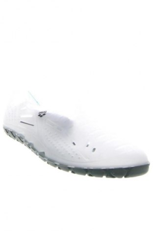 Дамски обувки Arena, Размер 40, Цвят Сив, Цена 45,99 лв.