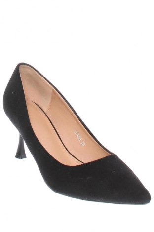 Дамски обувки Bellucci, Размер 39, Цвят Черен, Цена 58,90 лв.