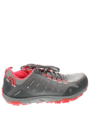 Дамски обувки Columbia, Размер 36, Цвят Сив, Цена 164,22 лв.