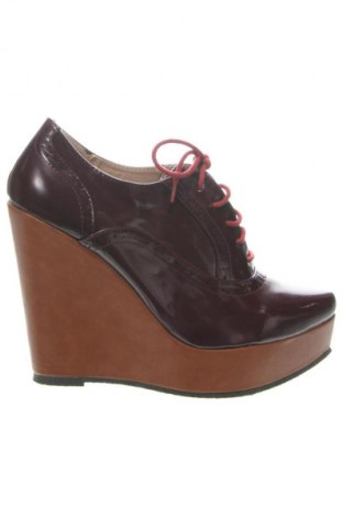 Дамски обувки Fullah Sugah, Размер 38, Цвят Червен, Цена 107,92 лв.