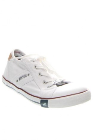 Damenschuhe Mustang, Größe 38, Farbe Weiß, Preis € 93,99