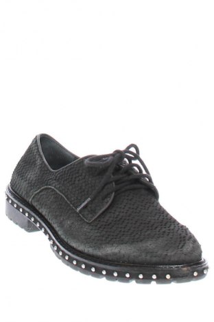 Дамски обувки Wittner, Размер 36, Цвят Черен, Цена 113,39 лв.