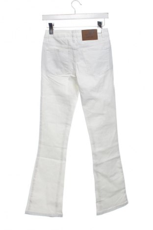 Damenhose Arizona, Größe S, Farbe Weiß, Preis 30,99 €