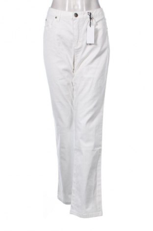 Дамски панталон Arizona, Размер M, Цвят Бял, Цена 46,99 лв.
