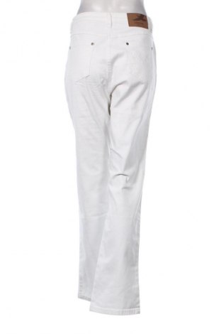 Дамски панталон Arizona, Размер M, Цвят Бял, Цена 46,99 лв.