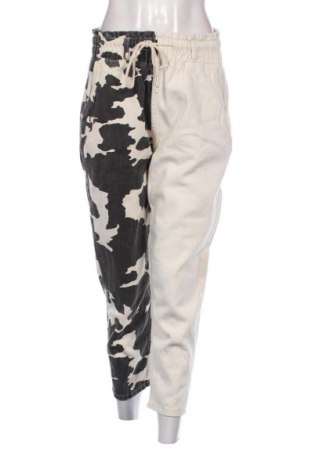 Damenhose Bebe, Größe M, Farbe Mehrfarbig, Preis 32,00 €