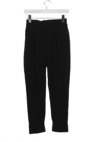 Damskie spodnie Bershka, Rozmiar XS, Kolor Czarny, Cena 66,67 zł