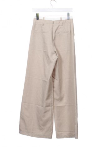 Дамски панталон Bershka, Размер XS, Цвят Бежов, Цена 29,00 лв.