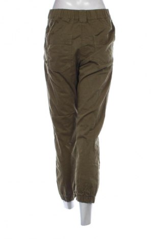 Pantaloni de femei Bershka, Mărime M, Culoare Verde, Preț 76,32 Lei