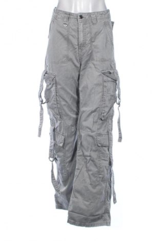 Дамски панталон Bershka, Размер S, Цвят Сив, Цена 19,99 лв.