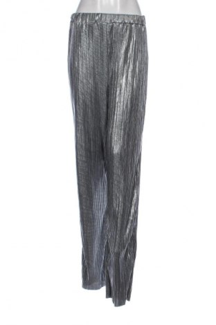 Pantaloni de femei Boohoo, Mărime L, Culoare Argintiu, Preț 76,70 Lei