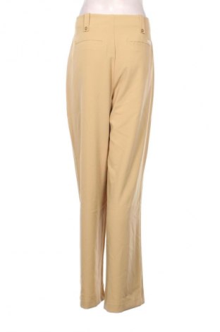Дамски панталон Calvin Klein Jeans, Размер L, Цвят Бежов, Цена 204,99 лв.