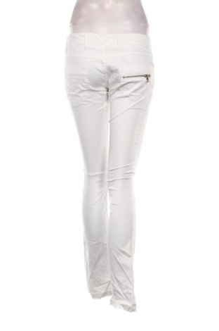 Damenhose Forget Me Not, Größe L, Farbe Weiß, Preis € 15,00