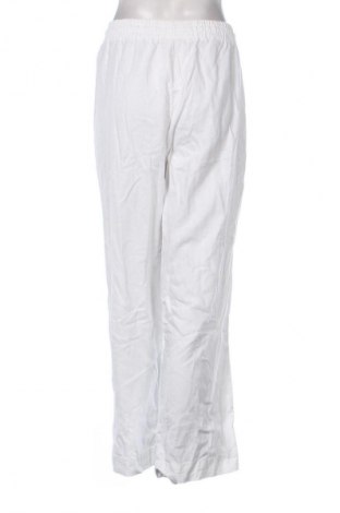 Dámske nohavice Free Quent, Veľkosť XXL, Farba Biela, Cena  21,00 €