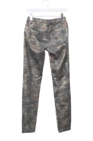 Pantaloni de femei Geisha Jeans, Mărime S, Culoare Multicolor, Preț 195,71 Lei