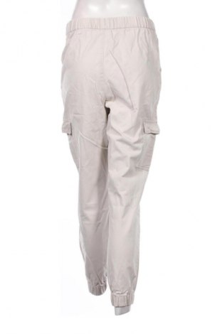 Дамски панталон H&M Divided, Размер S, Цвят Бежов, Цена 18,99 лв.