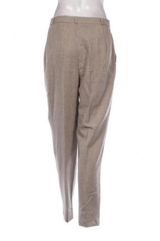 Дамски панталон Peter Hahn, Размер L, Цвят Бежов, Цена 79,13 лв.