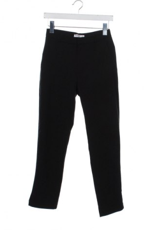 Női nadrág Pull&Bear, Méret XS, Szín Fekete, Ár 5 800 Ft
