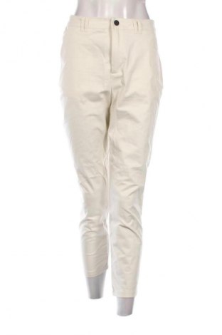 Damskie spodnie Reserved, Rozmiar S, Kolor ecru, Cena 110,34 zł