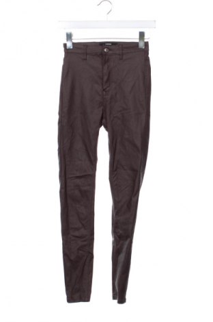 Damenhose Stradivarius, Größe S, Farbe Braun, Preis € 14,83