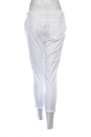 Дамски панталон Unbranded, Размер M, Цвят Бял, Цена 28,88 лв.