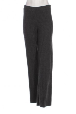 Damskie spodnie Unbranded, Rozmiar M, Kolor Szary, Cena 66,67 zł